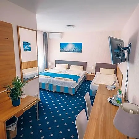 Restaurant Benger Ξενοδοχείο 3*