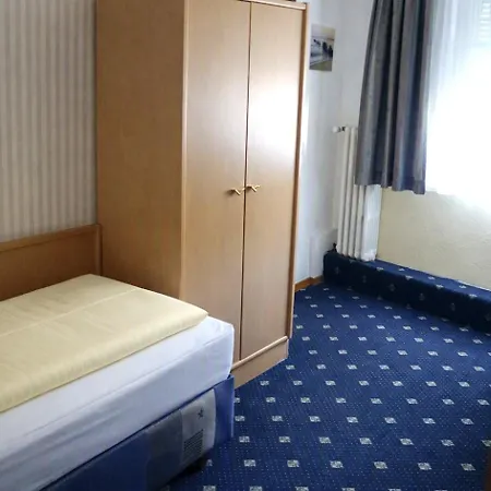 Benger 3* Krefeld