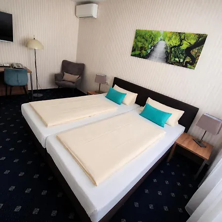 Hotel Benger 3*